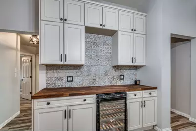 5005 Bradley Lane, Arlington, TX 76017 - Photo 7