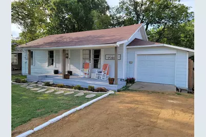 203 W Oak Street, Celina, TX 75009 - Photo 1