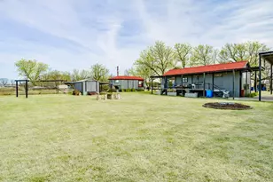 2013 Bedford Ct, Weatherford, TX 76087 - Photo 33