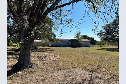 2607 Fm 318 E, Yoakum, TX 77995 - Photo 1