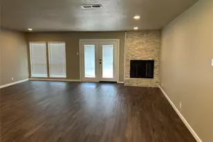 3837 Burning Tree Ln, Garland, TX 75042 - Photo 19