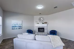 14504 Eaglemont Dr, Little Elm, TX 75068 - Photo 9