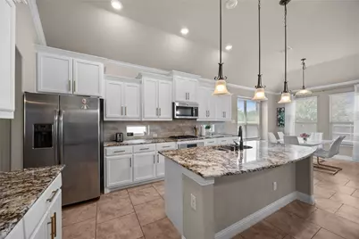 9458 Robinwoods Drive, Frisco, TX 75035 - Photo 11