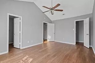 804 Custer St, Arlington, TX 76014 - Photo 15