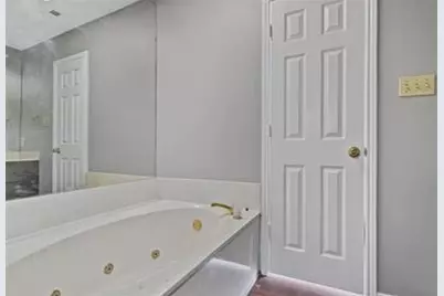 804 Custer Street, Arlington, TX 76014 - Photo 17