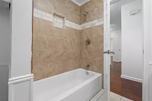 4910 Spring Creek Rd, Arlington, TX 76017 - Photo 19