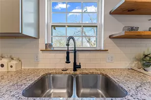 2920 S 3rd St, Waco, TX 76706 - Photo 23