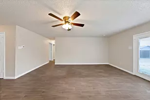 1427 Caladium Dr, Mesquite, TX 75149 - Photo 11