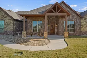 14066 Windrow Dr, Talty, TX 75126 - Photo 3