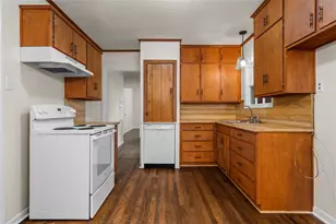 2223 Fowler Dr, Denton, TX 76209 - Photo 7