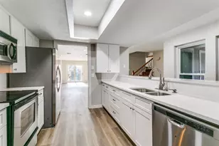 2112 Misty Meadow Ct, Carrollton, TX 75006 - Photo 11