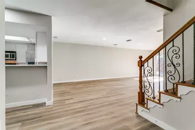 2112 Mistymeadow Court, Carrollton, TX 75006 - Photo 9