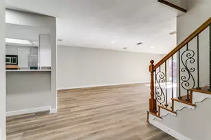 2112 Misty Meadow Ct, Carrollton, TX 75006 - Photo 9