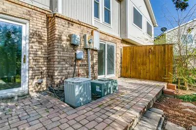 2112 Mistymeadow Court, Carrollton, TX 75006 - Photo 23