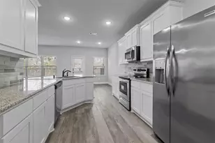 708 Amber Dr, Greenville, TX 75402 - Photo 5