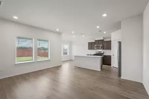 2431 S Montgomery St, Sherman, TX 75090 - Photo 3