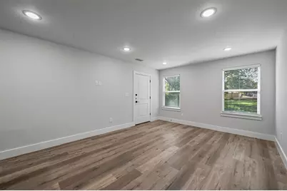 522 E 5th Street #1, Bonham, TX 75418 - Photo 15