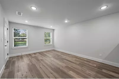 522 E 5th Street #1, Bonham, TX 75418 - Photo 17