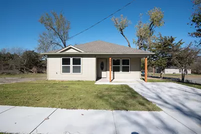 3402 Marshall Street, Greenville, TX 75401 - Photo 1
