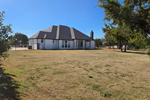 1065 Timber Hills Dr, Weatherford, TX 76087 - Photo 5