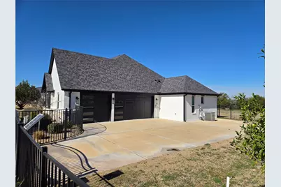 1065 Timber Hills Drive, Weatherford, TX 76087 - Photo 7