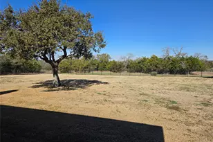 1065 Timber Hills Dr, Weatherford, TX 76087 - Photo 27