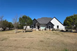 1065 Timber Hills Dr, Weatherford, TX 76087 - Photo 1