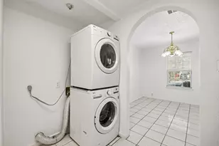 3708 Davila Dr, Dallas, TX 75220 - Photo 13