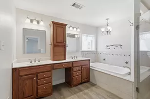 6996 Ganzer Rd E, Denton, TX 76207 - Photo 17