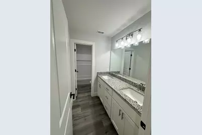 406 W 6th Street #1, Bonham, TX 75418 - Photo 5