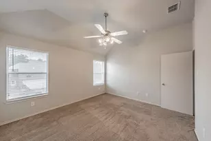 5446 Prairie Ln, Grand Prairie, TX 75052 - Photo 21