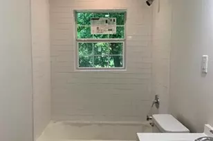 1916 Liberty St, Bonham, TX 75418 - Photo 11