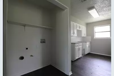 811 Clyde Street, White Settlement, TX 76108 - Photo 5