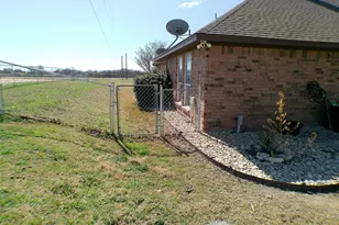 200 Co Rd 3170, Decatur, TX 76234 - Photo 3