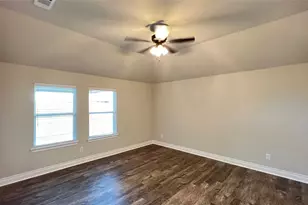 606 Moseley Ln, Greenville, TX 75402 - Photo 9