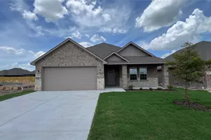 606 Moseley Ln, Greenville, TX 75402 - Photo 1