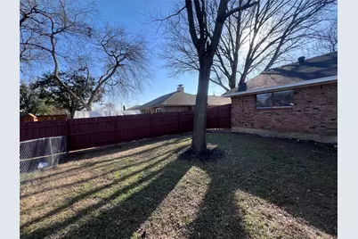 818 Fairlawn Drive, Duncanville, TX 75116 - Photo 39