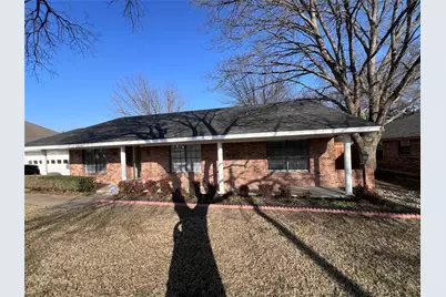 818 Fairlawn Drive, Duncanville, TX 75116 - Photo 1