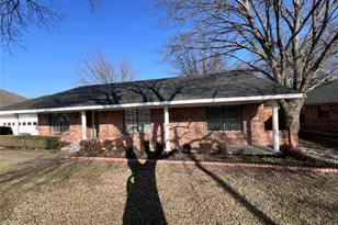 818 Fairlawn Dr, Duncanville, TX 75116 - Photo 1