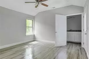 1100 W Day St, Denison, TX 75020 - Photo 7