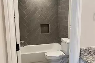 1100 W Day St, Denison, TX 75020 - Photo 17