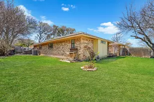 1716 Surrey Ct, Garland, TX 75043 - Photo 37