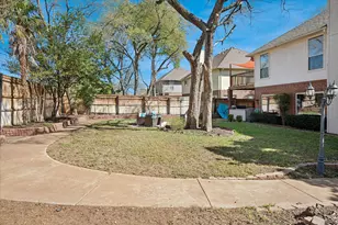 6016 Red Fern Dr, Arlington, TX 76001 - Photo 39
