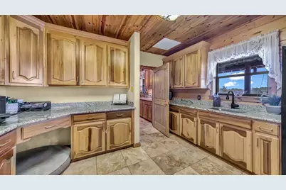 1040 Enchanted Rock Court, Possum Kingdom Lake, TX 76449 - Photo 31