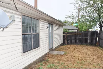6701 Oriole Court, Fort Worth, TX 76137 - Photo 15