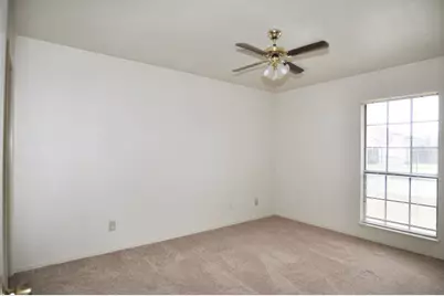 6701 Oriole Court, Fort Worth, TX 76137 - Photo 11