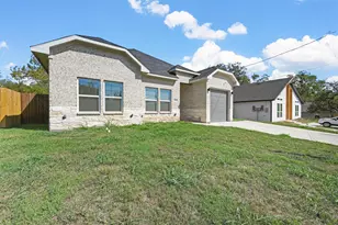 2006 Church St, Greenville, TX 75401 - Photo 19