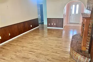 10405 Trail Ave, Dallas, TX 75217 - Photo 7