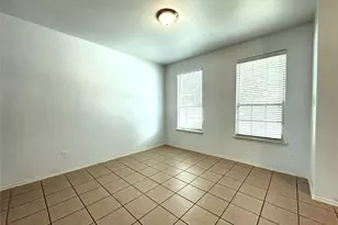 5017 Spyglass Hill Ln, Denton, TX 76208 - Photo 3