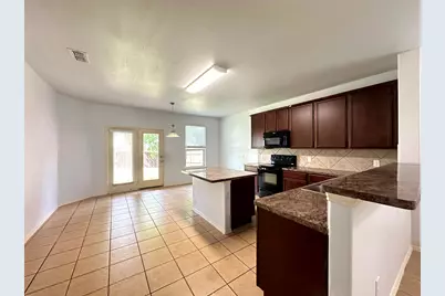 5017 Spyglass Hill Lane, Denton, TX 76208 - Photo 9